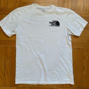 The North Face T-shirt — used